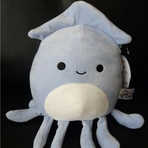 BNWT Stacy the Squid Squishmallow 8”